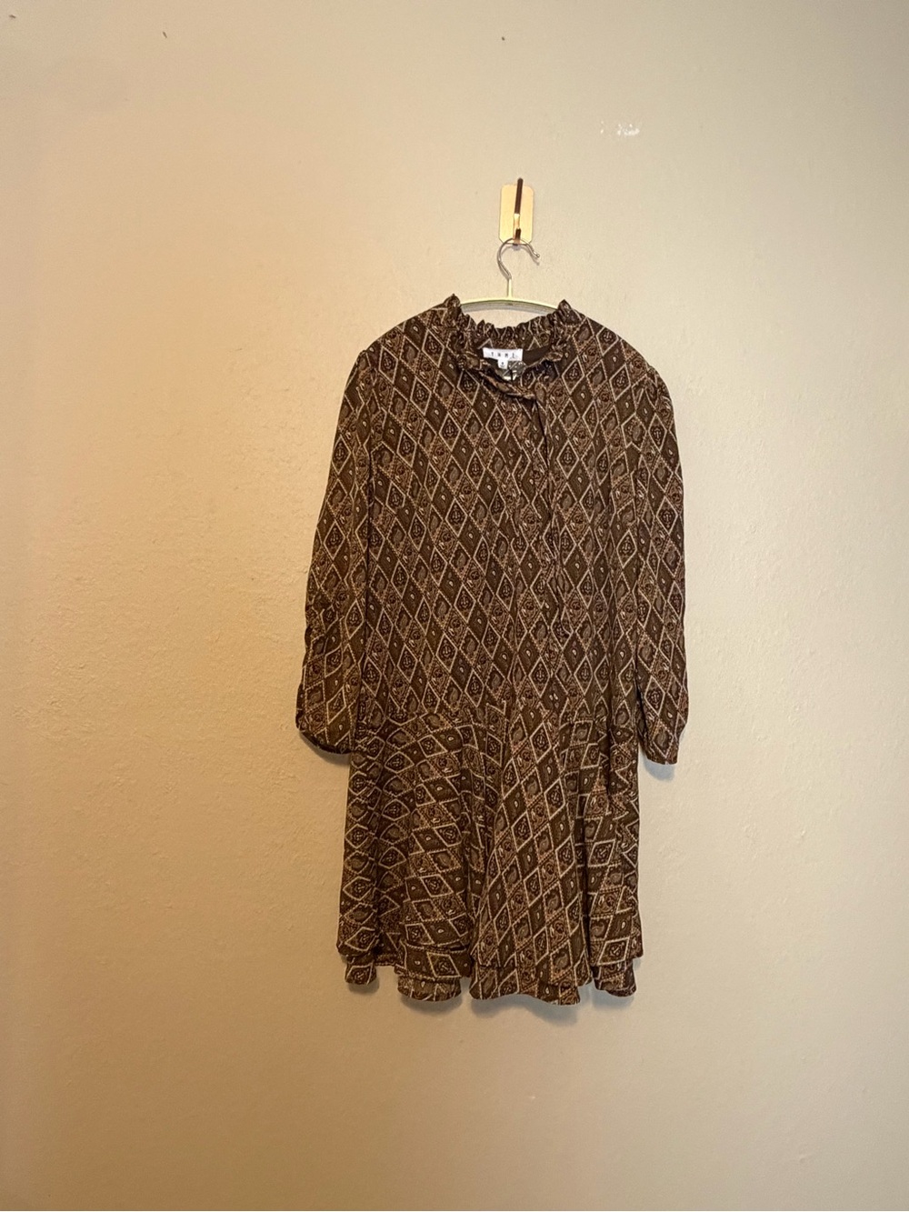 THML Paisley Long Sleeve Dress Size Medium‎ NWT Drop Waist